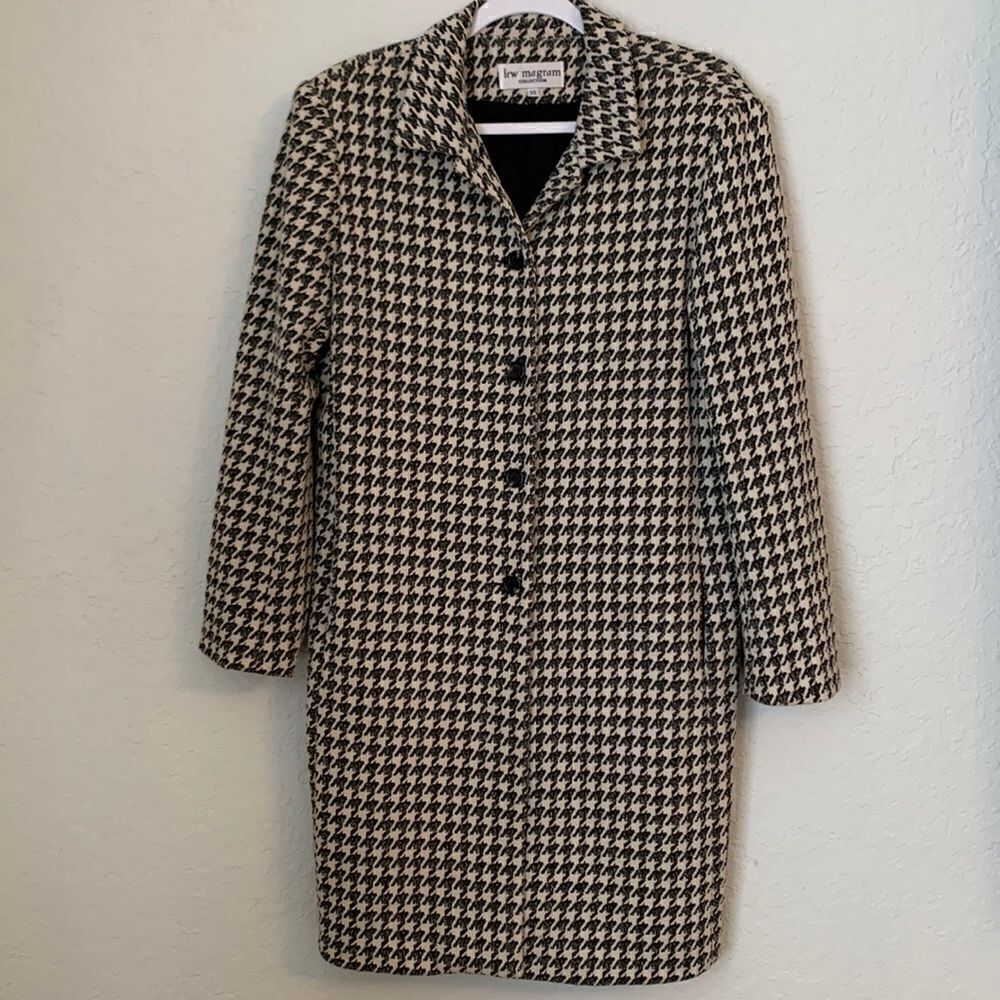 LEW MAGRAM Woman’s Outerwear Size 14